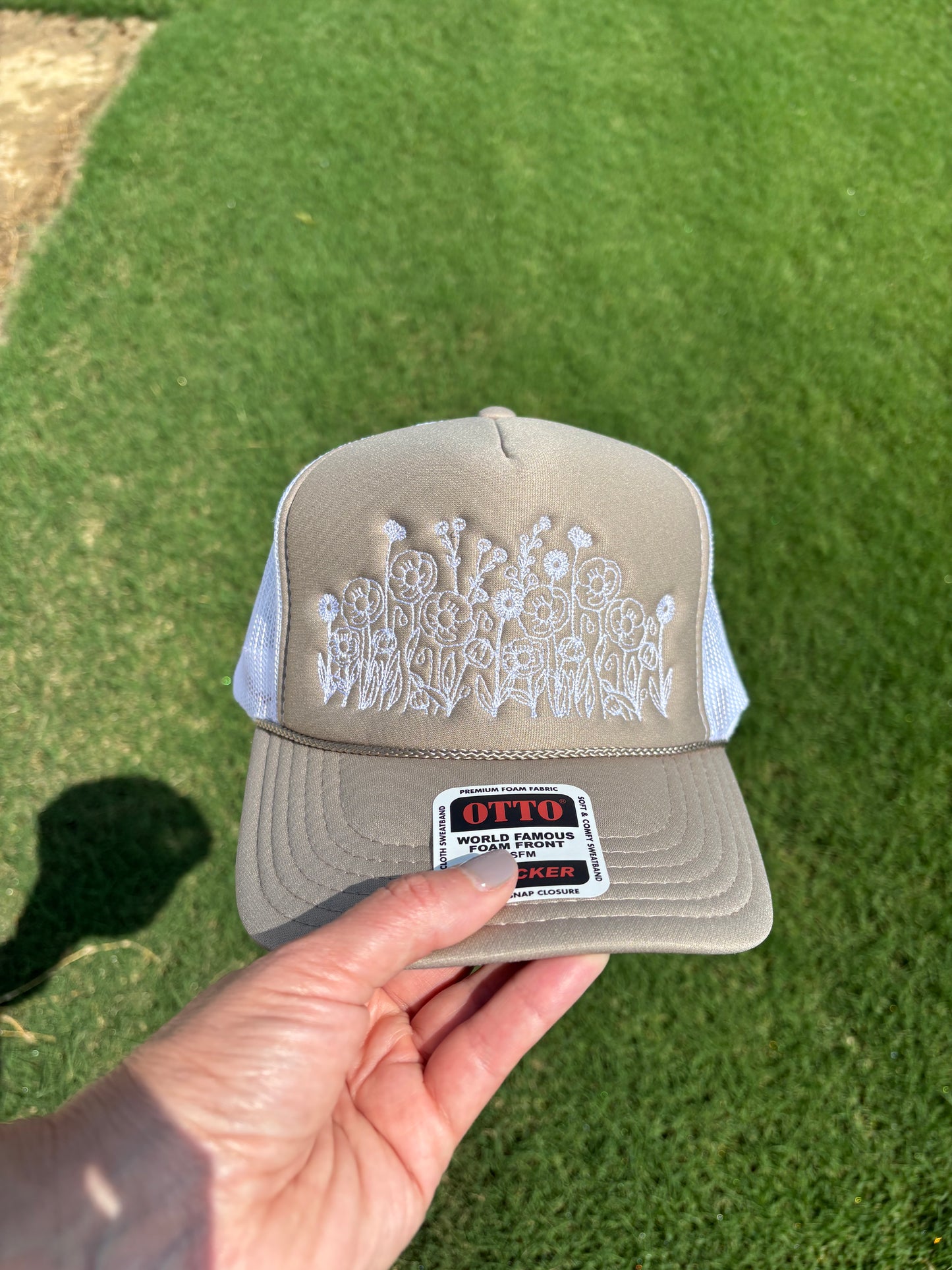 Wild Flowers Foam Front Rope Trucker Hat with Adjustable Snap Back