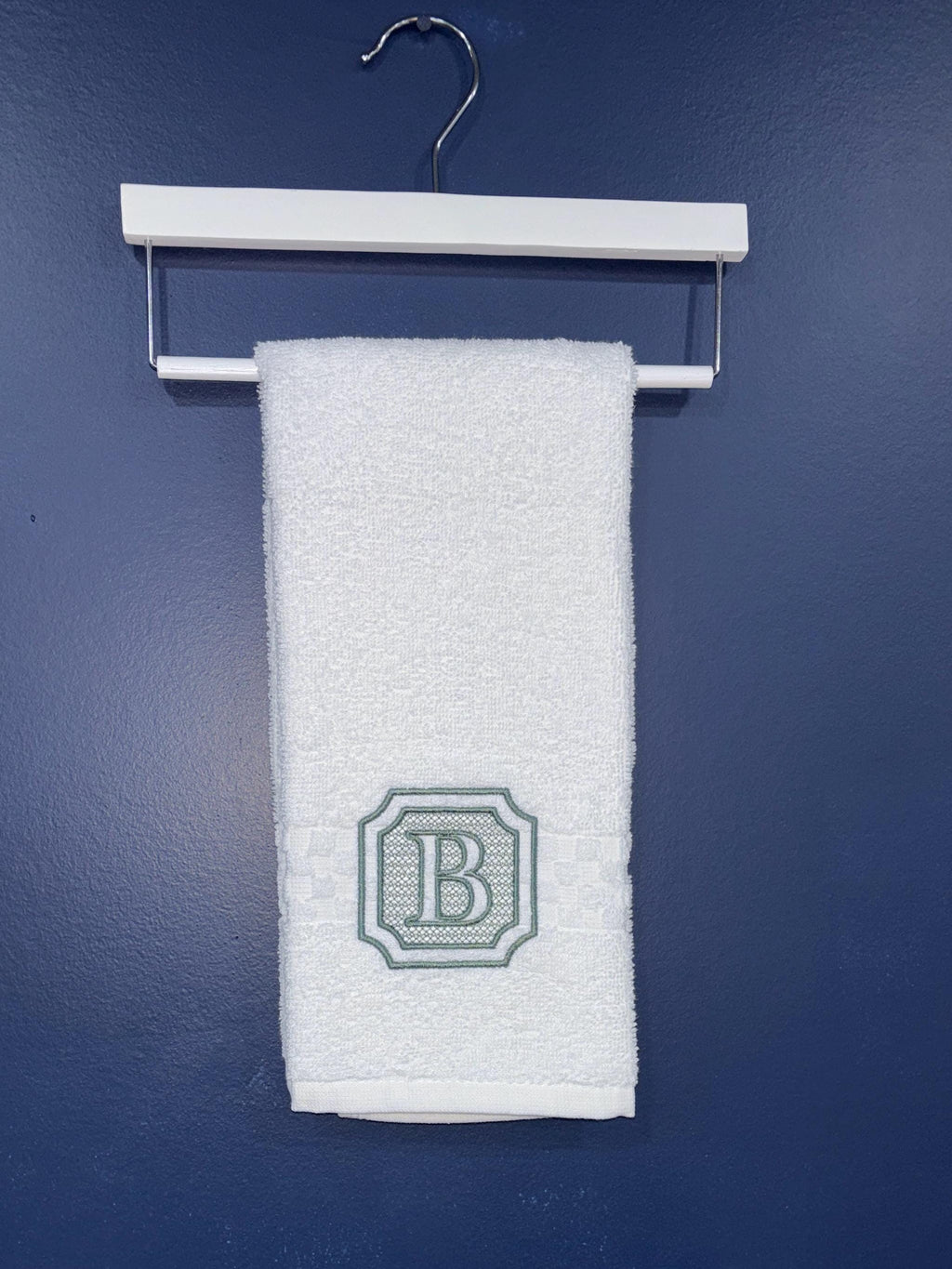 Monogram Letter Embroidered Towel or Towel Set Perfect Personalized Wedding Gift Embroidered Wedding Gift Bridal Shower Gift